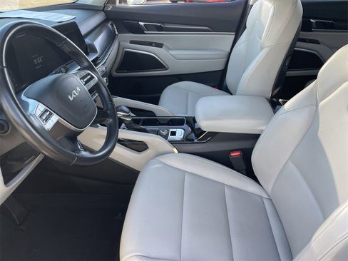 Used 2024 Kia Telluride S w/ S Sunroof Package image 18