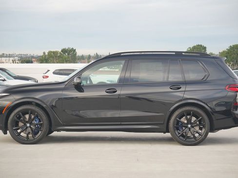 New 2026 BMW X7 xDrive40i w/ M Sport Package image 4