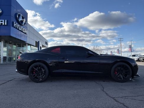 Used 2014 Chevrolet Camaro SS w/ SS Performance Package image 8