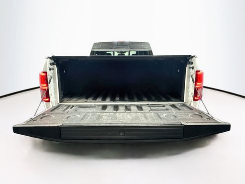 Used 2020 Ford F150 Platinum w/ Equipment Group 701A Luxury AWD/4WD image 30