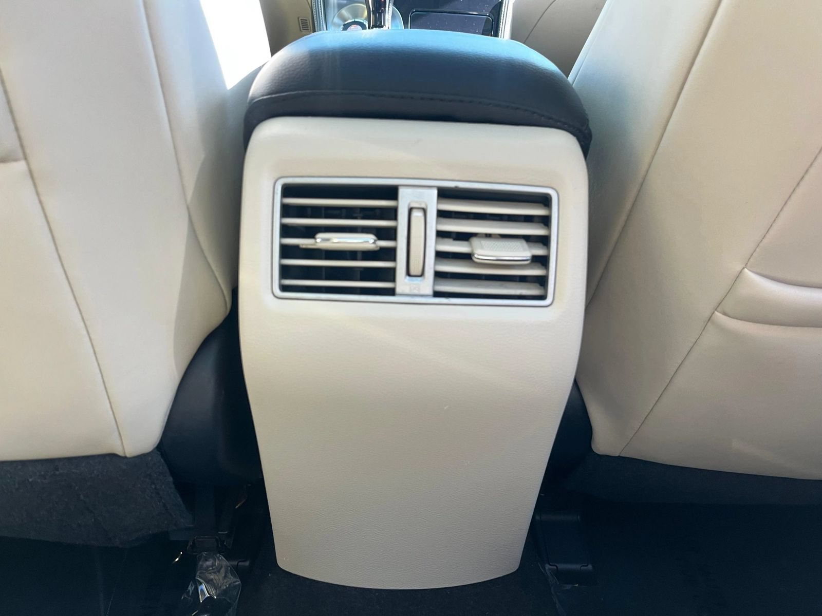 Used 2016 Nissan Maxima Platinum FWD image 22