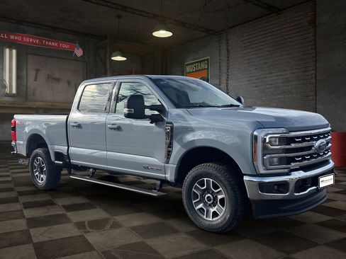 New 2026 Ford F250 Lariat w/ Lariat Ultimate Package AWD/4WD image 2