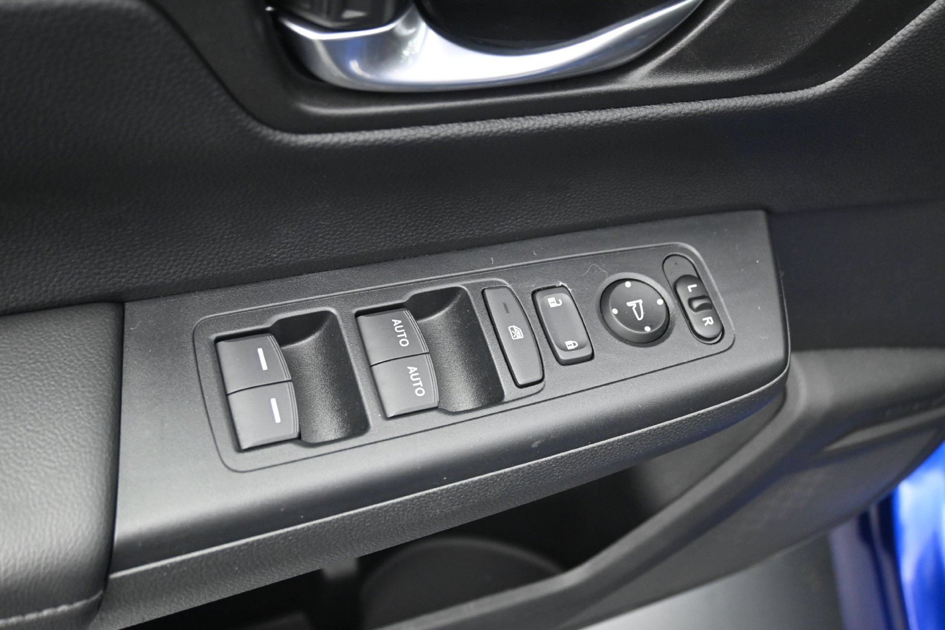 Used 2024 Honda CR-V EX image 21