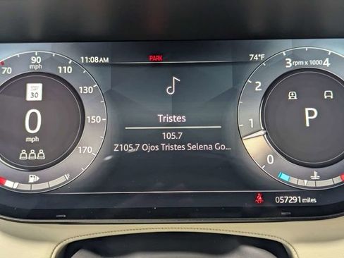 Used 2023 Land Rover Range Rover SE image 18