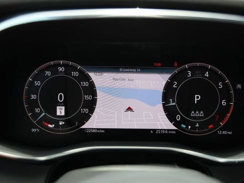 Used 2024 Jaguar XF R-Dynamic SE AWD/4WD image 16