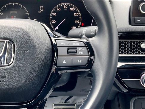 Used 2023 Honda Civic Sport image 15