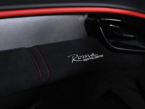Used 2026 Ferrari Roma Spider RWD image 24
