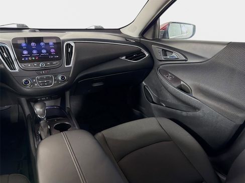 Used 2021 Chevrolet Malibu LT w/ Sport Edition FWD image 24