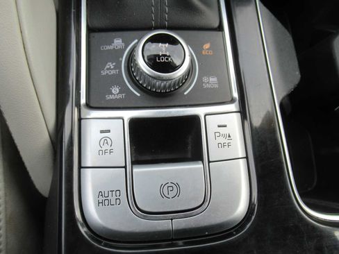 Used 2022 Kia Telluride EX w/ EX Premium Package image 36