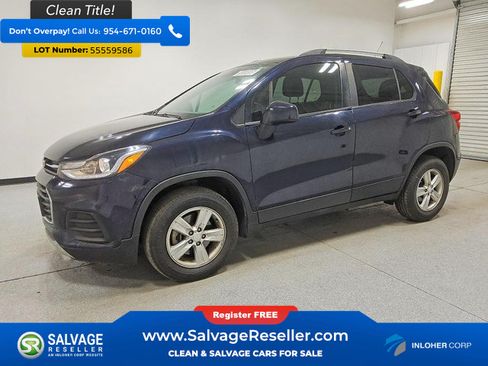 Used 2021 Chevrolet Trax LT AWD/4WD image 1