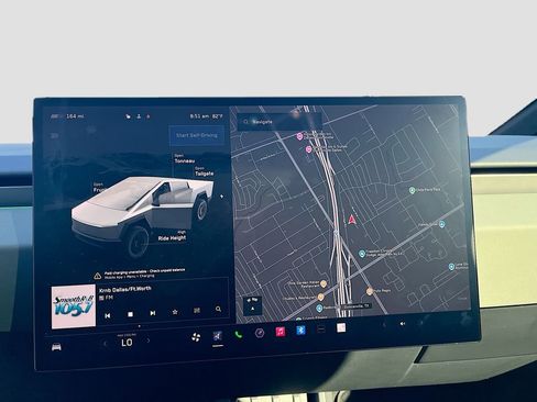 Used 2025 Tesla Cybertruck AWD Crew Cab image 13