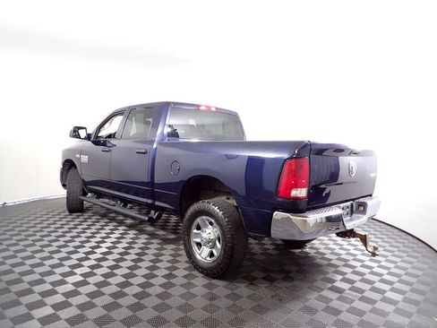 Used 2016 RAM 2500 Tradesman w/ Chrome Appearance Group image 9