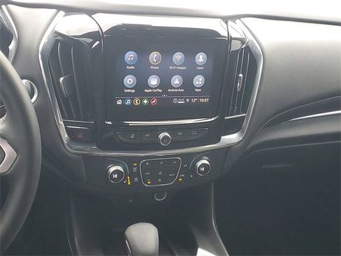 Certified 2023 Chevrolet Traverse LT image 13
