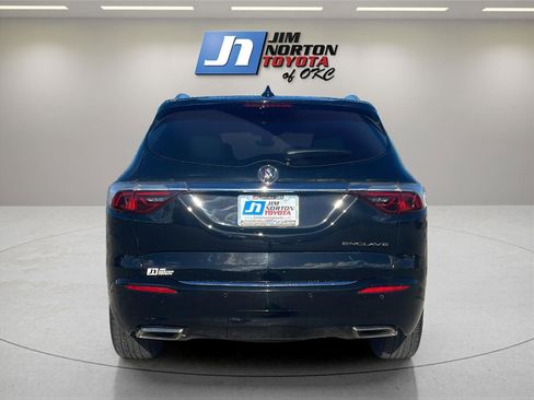 Used 2024 Buick Enclave Premium image 6