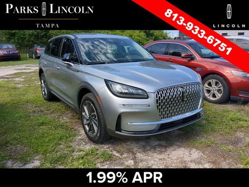 Used 2023 Lincoln Corsair FWD w/ Equipment Group 101A image 2