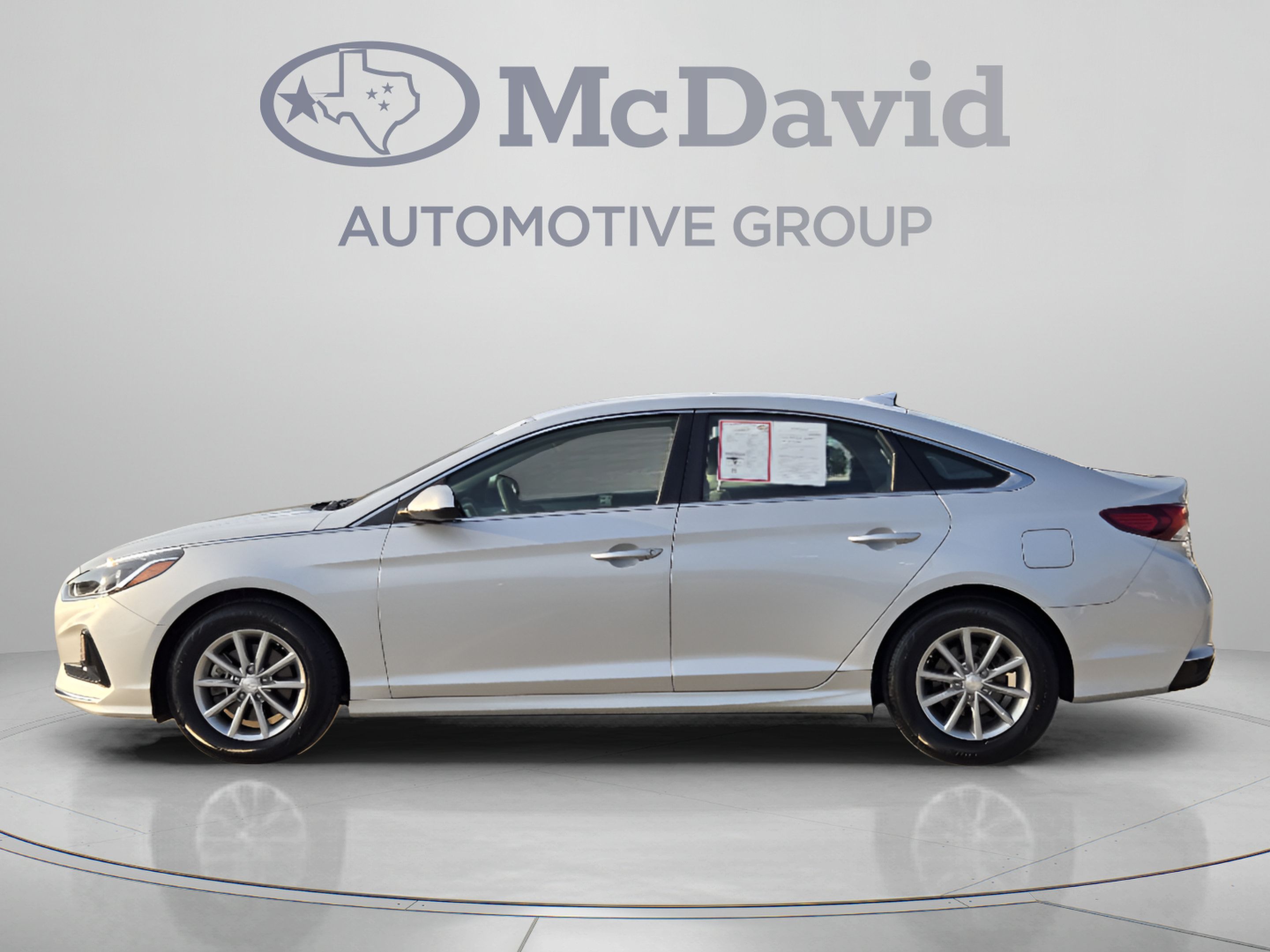 Used 2019 Hyundai Sonata ECO FWD image 2