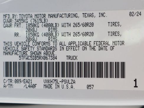 Used 2024 Toyota Tundra Limited AWD/4WD image 62