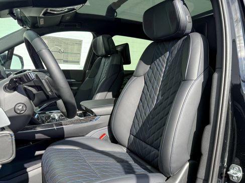 New 2025 Cadillac Escalade IQ Sport 1 w/ Smart Trailering package AWD/4WD image 11