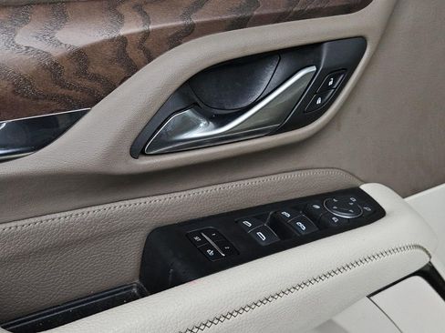 Used 2023 GMC Yukon Denali image 23
