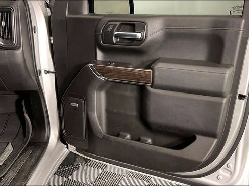 Used 2020 Chevrolet Silverado 1500 RST w/ All-Star Edition RWD image 23
