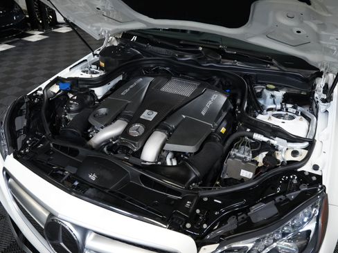 Used 2014 Mercedes-Benz E 63 AMG S-Model w/ Driver Assistance Package image 54