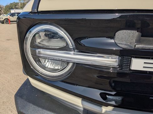 New 2025 Ford Bronco Outer Banks w/ Sasquatch Package image 10