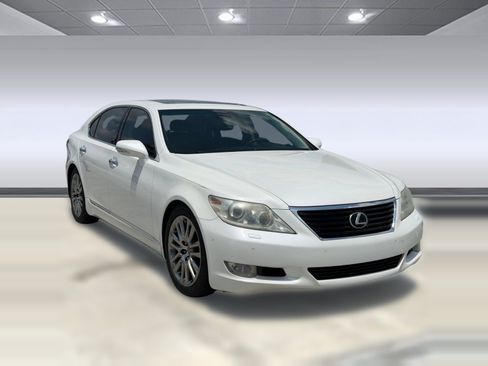 Used 2011 Lexus LS 460 L w/ Luxury Pkg RWD image 7
