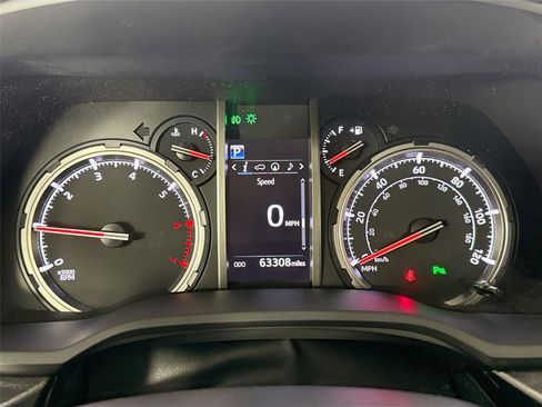 Certified 2022 Toyota 4Runner Limited image 21