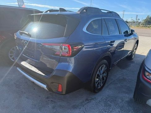 Used 2021 Subaru Outback Limited image 5