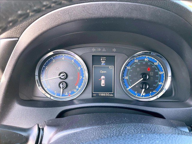 Used 2017 Toyota Corolla SE FWD image 22