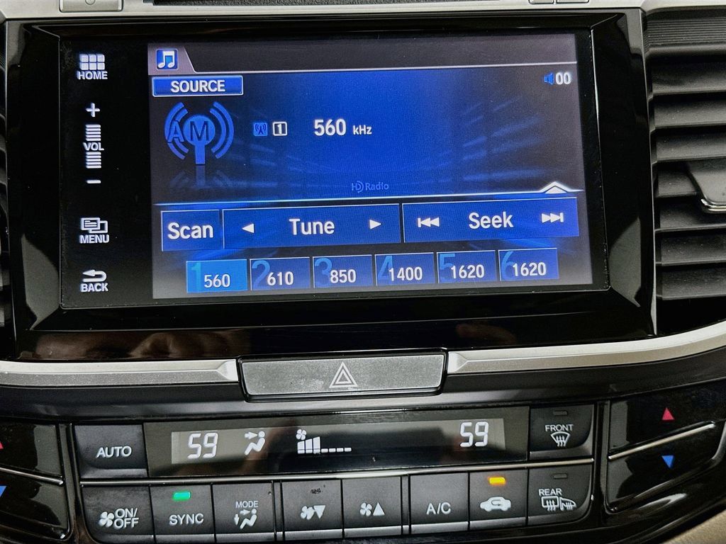 Used 2016 Honda Accord EX image 17