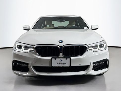 Used 2017 BMW 540i image 2