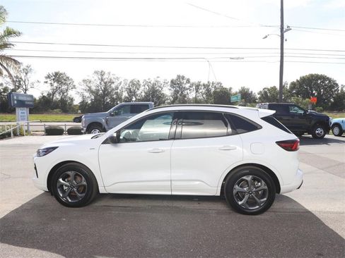 Used 2023 Ford Escape ST-Line w/ Tech Pack #1 image 7