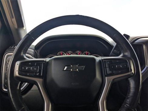 Used 2022 Chevrolet Silverado 2500 LTZ w/ LTZ Plus Package image 22
