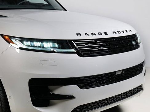 New 2026 Land Rover Range Rover Sport SE AWD/4WD image 27