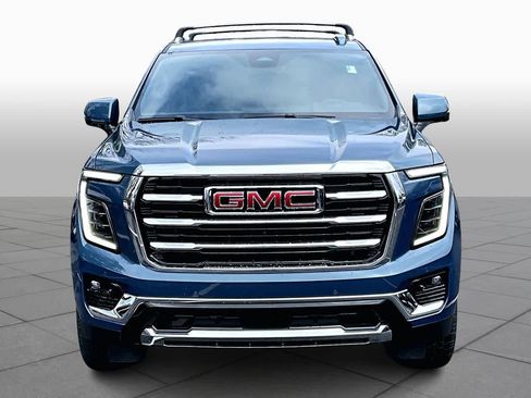 Used 2025 GMC Yukon Elevation image 4