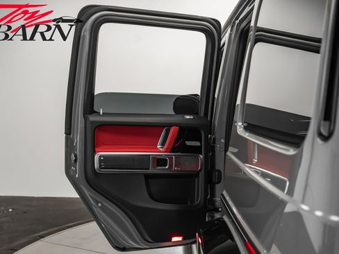 Used 2023 Mercedes-Benz G 550 image 43