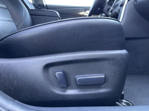 Used 2015 Toyota Camry XLE FWD image 30