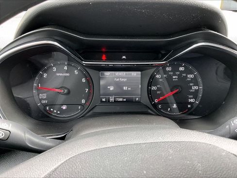 Used 2023 Chevrolet TrailBlazer LT w/ Convenience Package AWD/4WD image 8