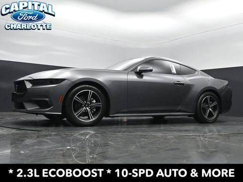 Used 2025 Ford Mustang Coupe RWD image 20