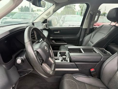 Used 2023 Toyota Tundra Limited AWD/4WD image 22