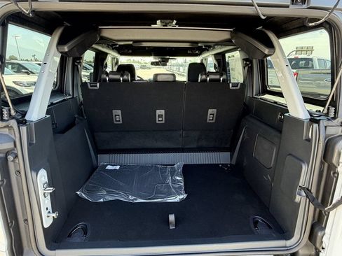New 2026 Ford Bronco Outer Banks AWD/4WD image 19