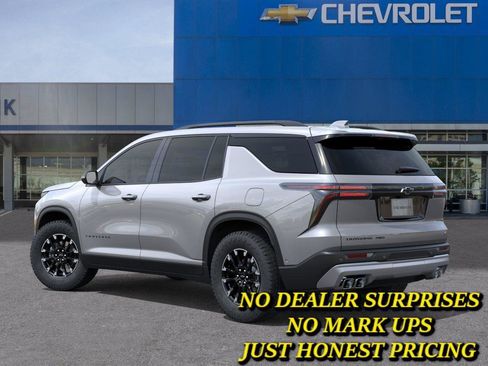 New 2026 Chevrolet Traverse Z71 AWD/4WD image 3
