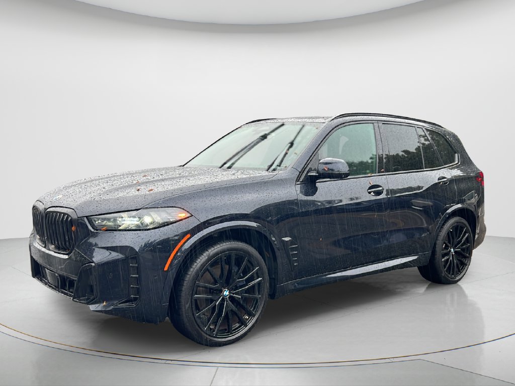 Certified 2024 BMW X5 xDrive40i w/ M Sport Package AWD/4WD image 1