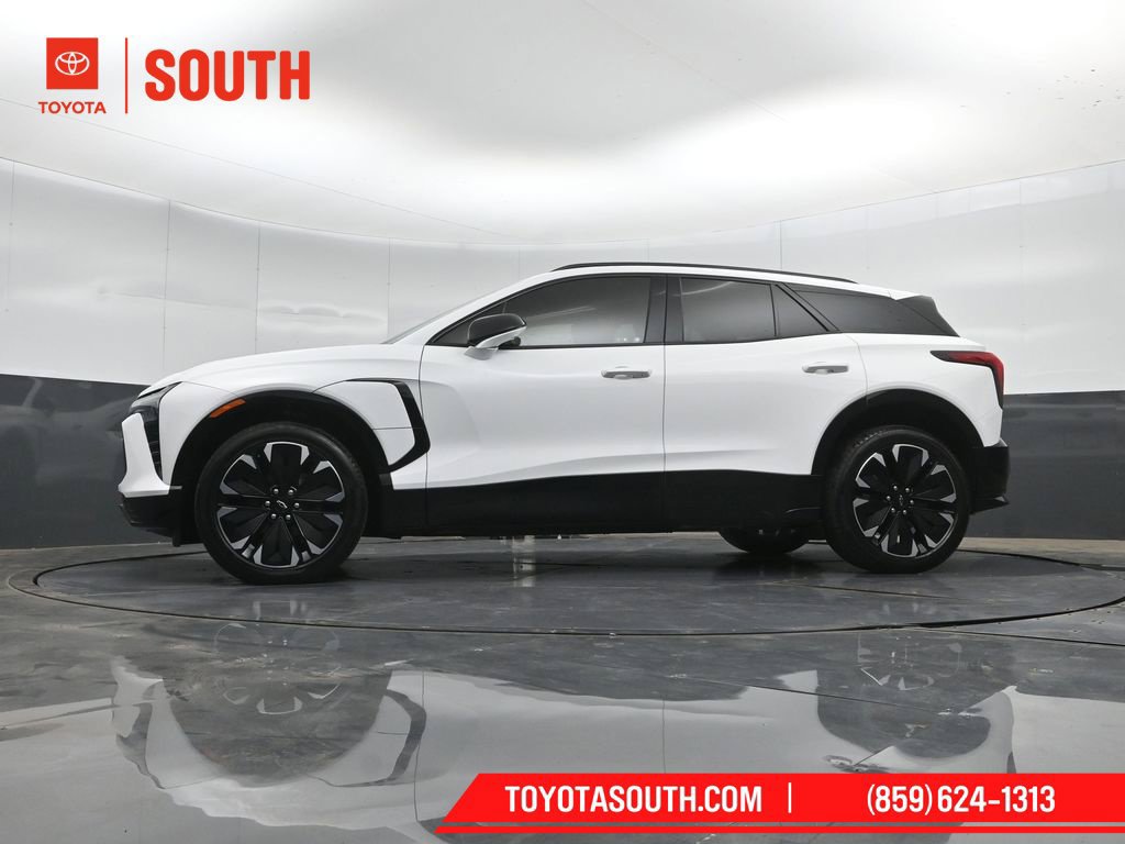 Used 2024 Chevrolet Blazer EV RS AWD/4WD image 51