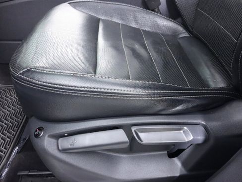 Used 2018 Volkswagen Atlas Launch Edition image 29