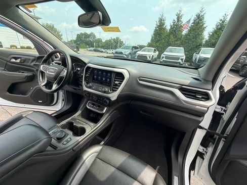 Used 2023 GMC Acadia SLT AWD/4WD image 29