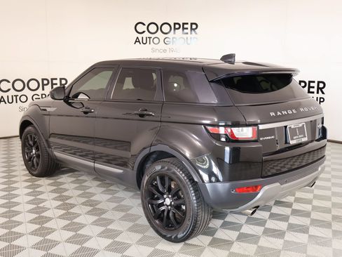 Used 2019 Land Rover Range Rover Evoque SE AWD/4WD image 21