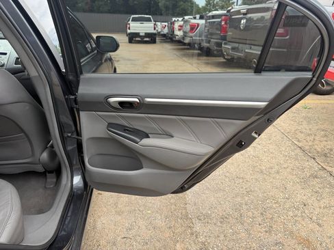 Used 2010 Honda Civic EX-L image 16