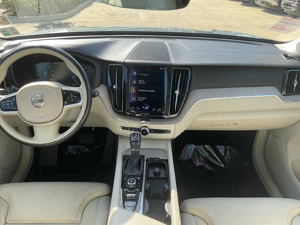 Used 2021 Volvo XC60 T5 Inscription FWD image 23